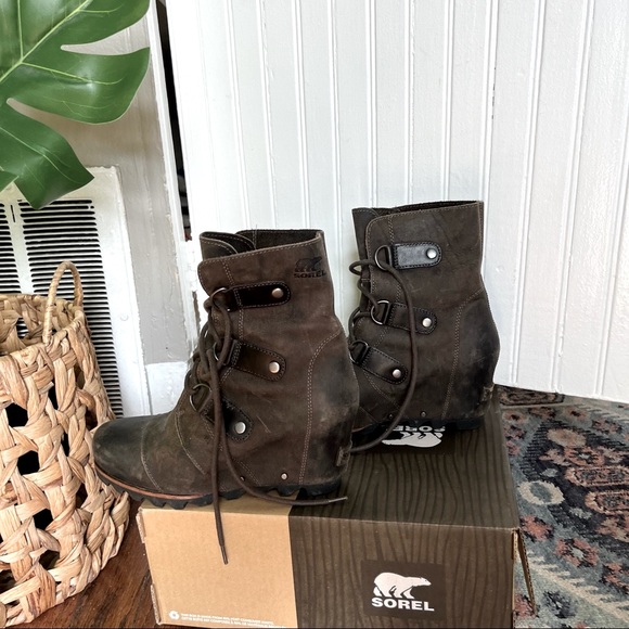 Sorel Joan of Arctic wedge boots - Picture 4 of 13